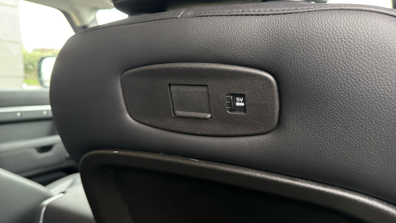 Land Rover Defender 2.0 D240 S 110 5dr Auto Diesel Estate